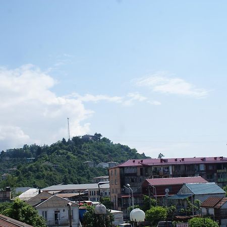 Hotel Vakhtanguri Batumi Exterior photo